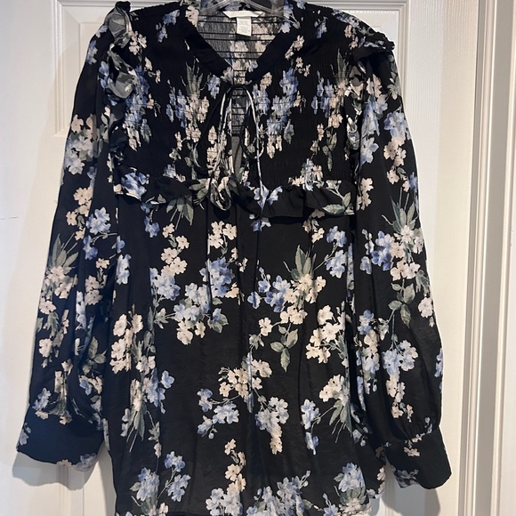 🖤H&M🖤.black floral long sleeve blouse top plus XXL Flowy Ruffle light weight - Picture 1 of 9